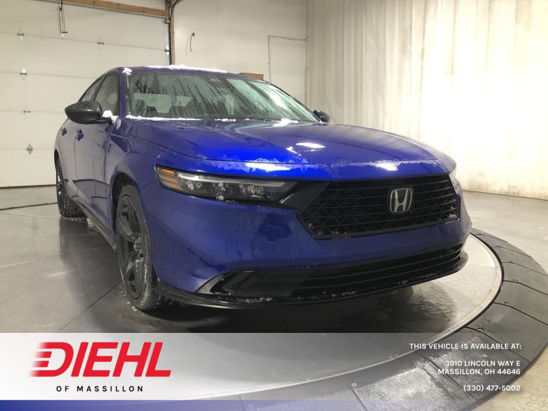 Used 2023 Honda Accord Sport image 1