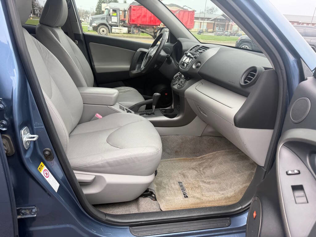 Used 2010 Toyota RAV4 Limited image 10