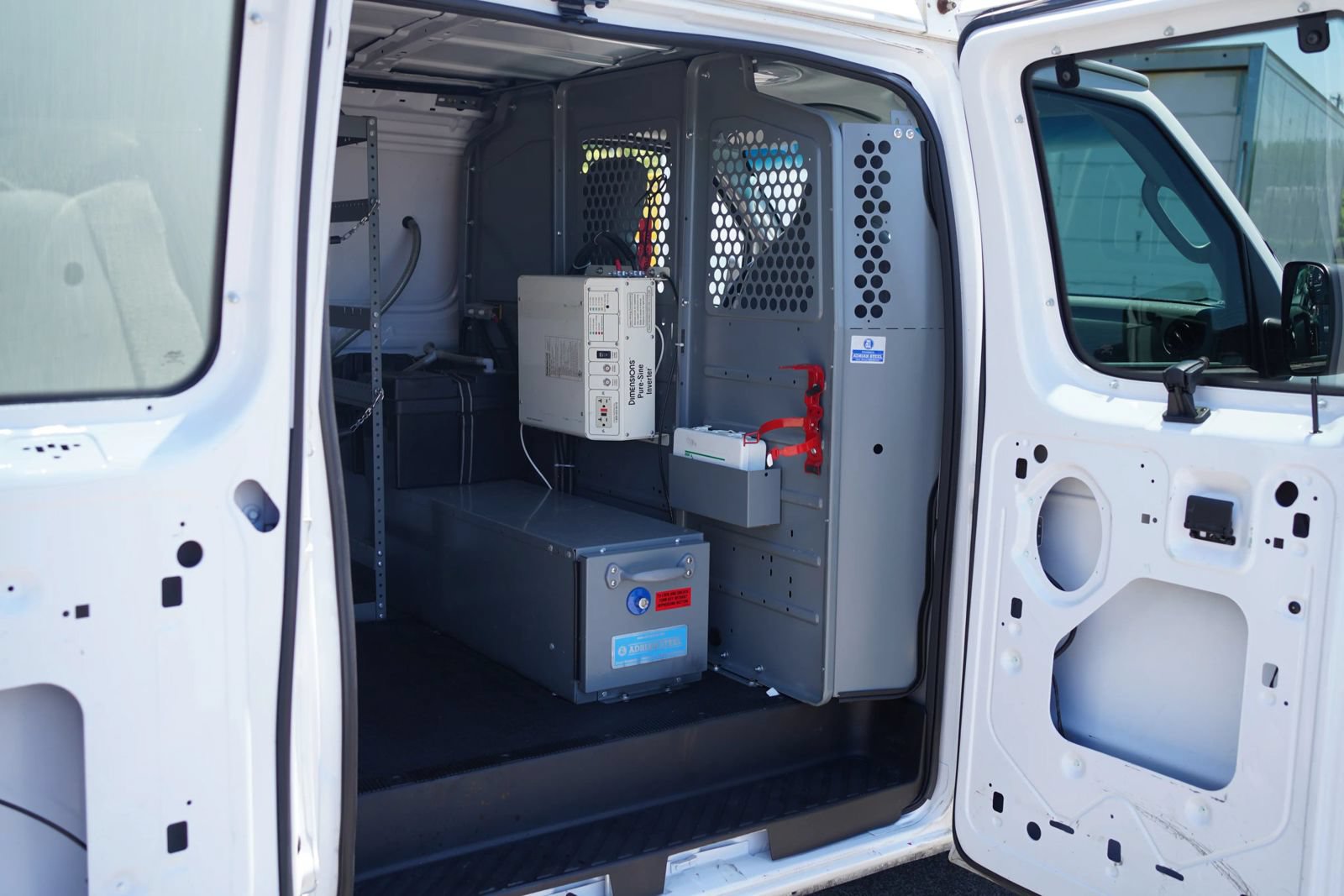 Used 2011 Ford E-250 and Econoline 250 w/ PWR Group RWD image 18