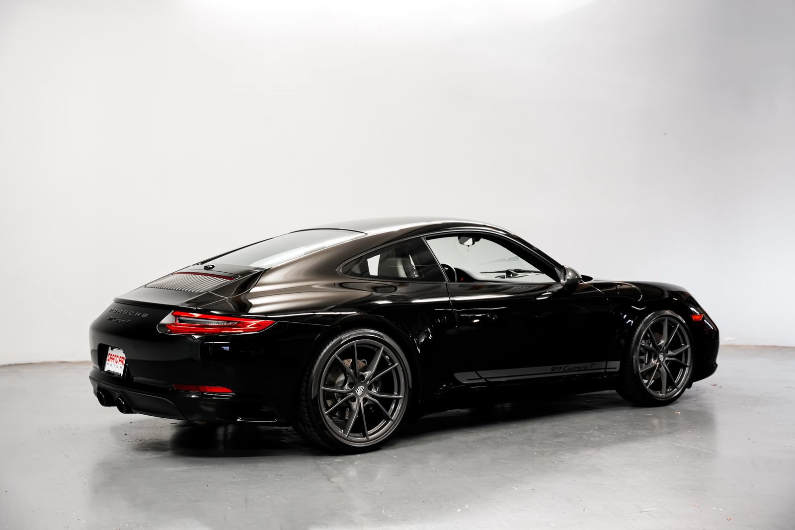 Used 2019 Porsche 911 Carrera T RWD image 3