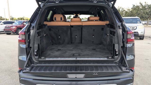 Used 2021 BMW X5 xDrive45e w/ Parking Assistance Package image 14