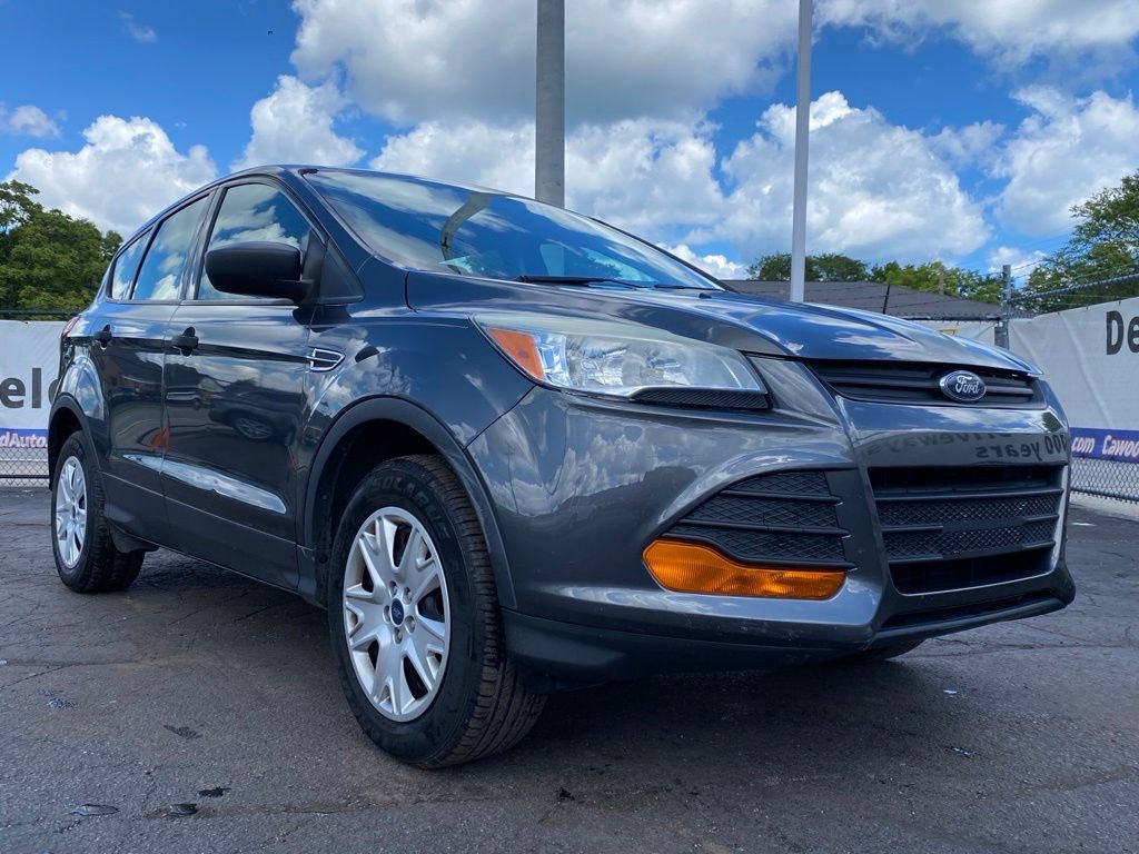 Used 2015 Ford Escape S FWD image 27