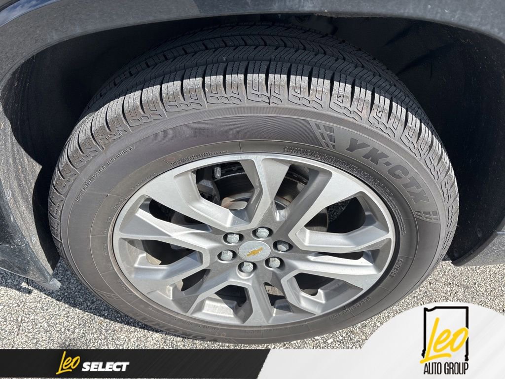 Used 2020 Chevrolet Traverse Premier image 11