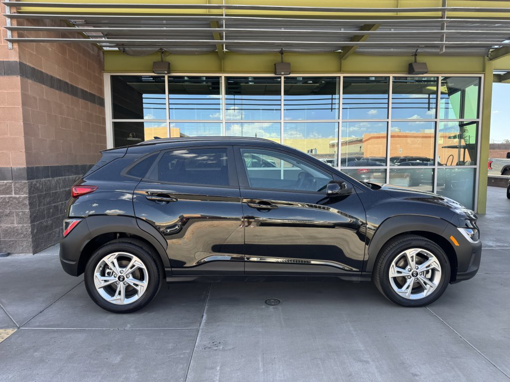Used 2023 Hyundai Kona SEL w/ Cargo Package image 9