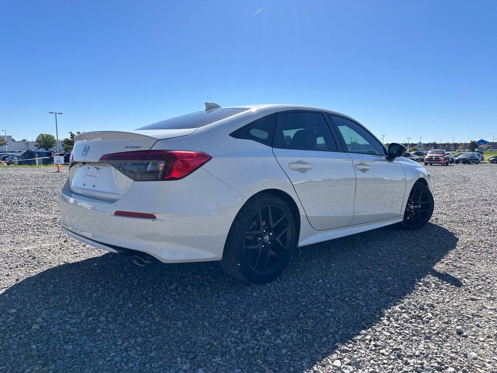 Used 2024 Honda Civic Sport image 9
