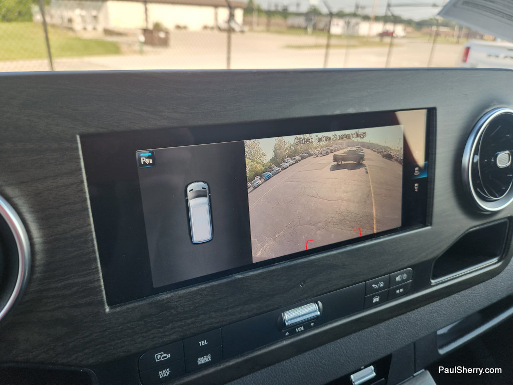 Used 2024 Mercedes-Benz Sprinter 3500 image 28