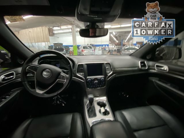 Used 2018 Jeep Grand Cherokee Overland image 28