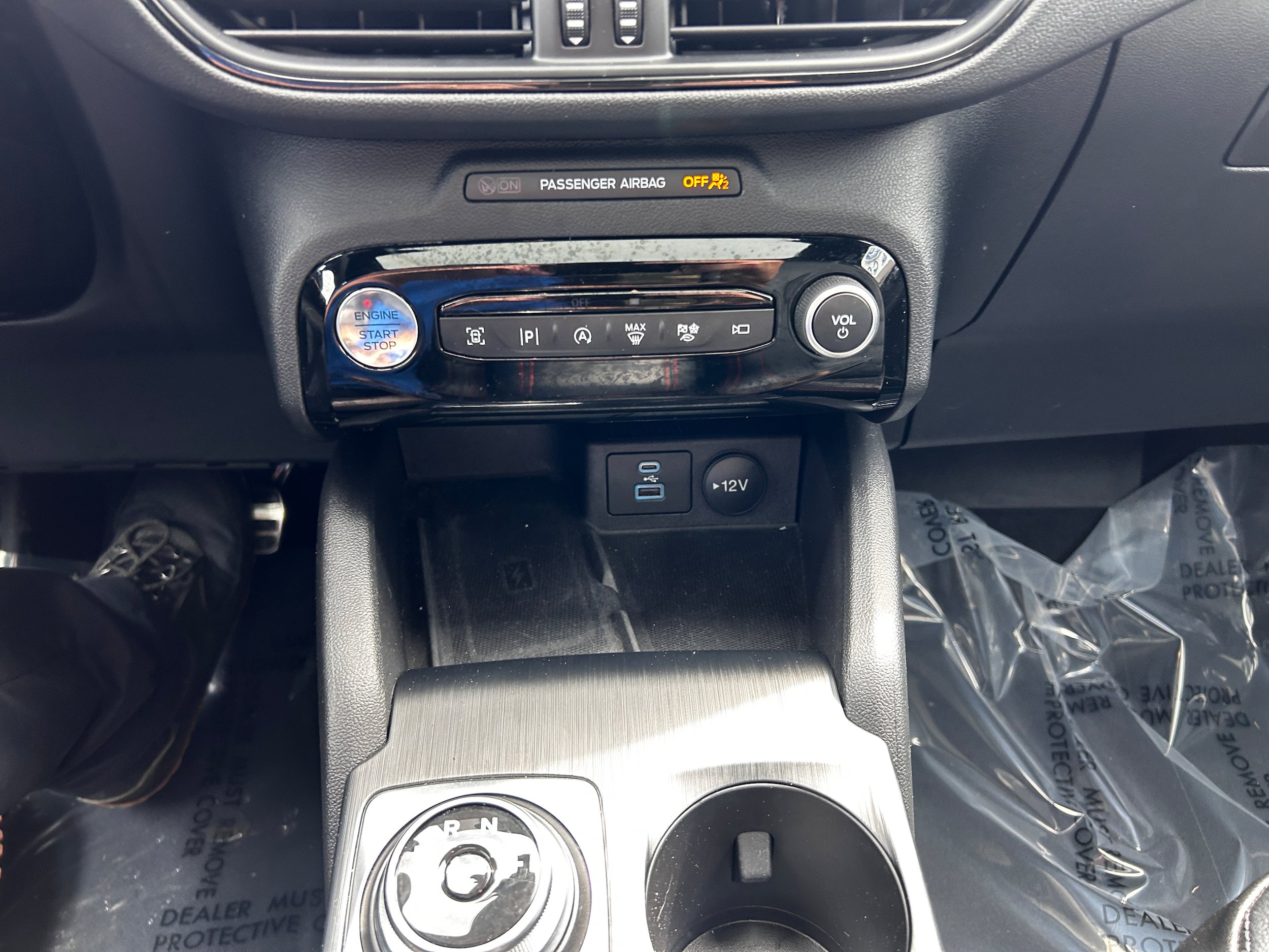 Used 2023 Ford Escape ST-Line Elite w/ Premium Technology Package AWD/4WD image 36