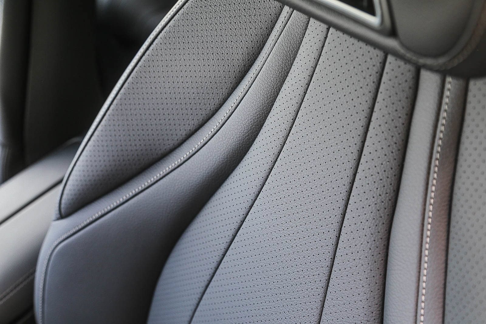 New 2026 Mercedes-Benz CLE 450 4MATIC Cabriolet image 28