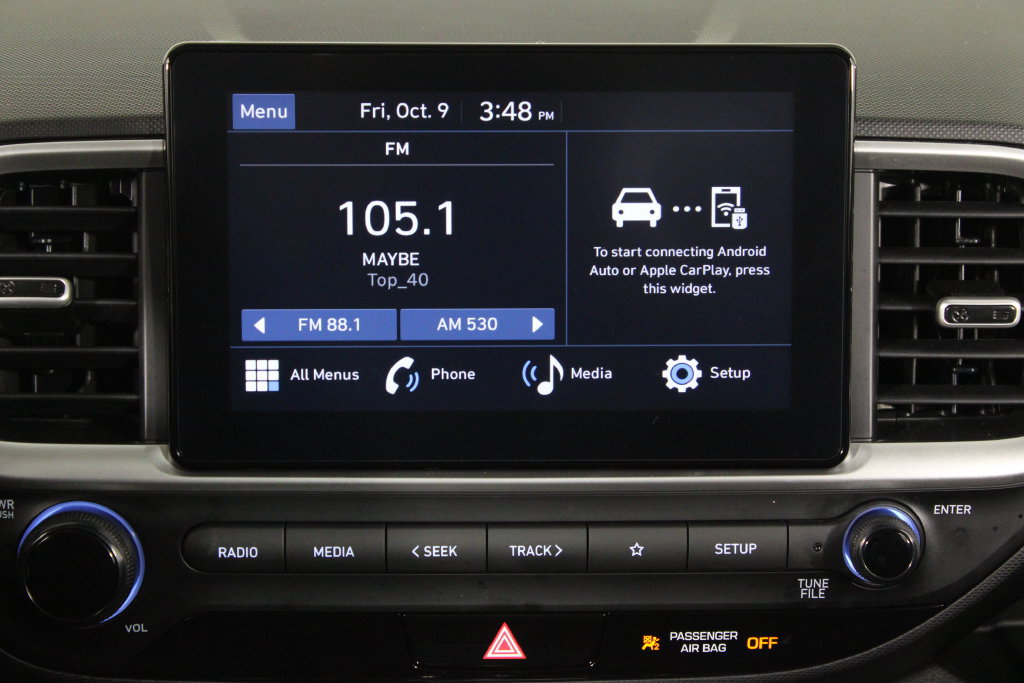 Certified 2026 Hyundai Venue SEL FWD image 9