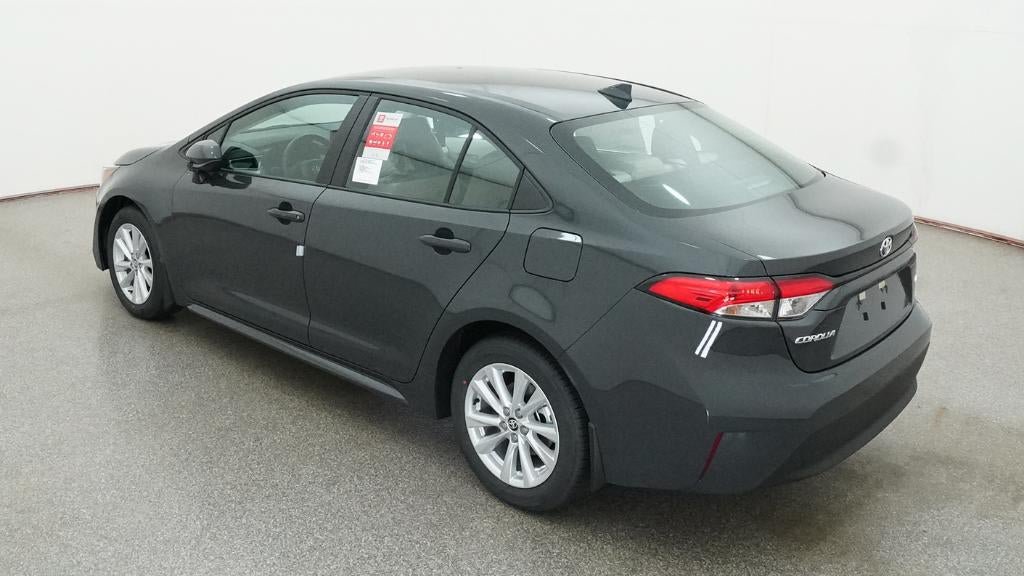 New 2026 Toyota Corolla LE FWD image 5