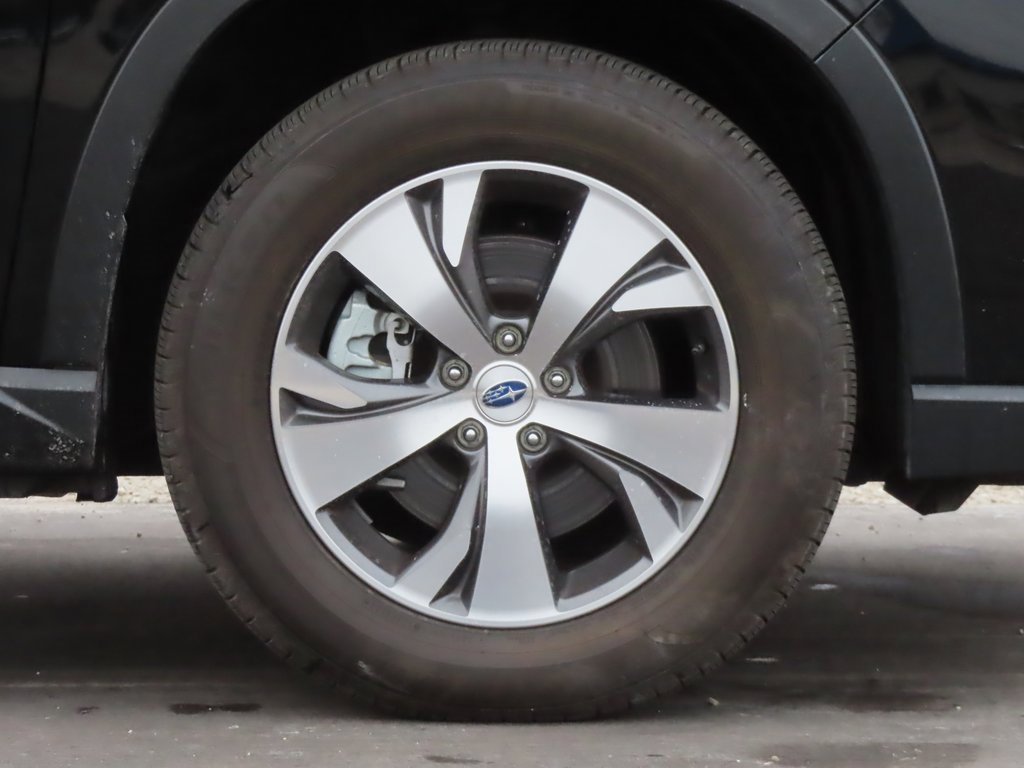 Used 2024 Subaru Ascent Premium w/ Convenience Package image 11