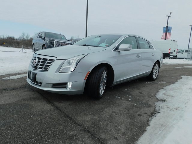 Used 2014 Cadillac XTS Luxury image 4