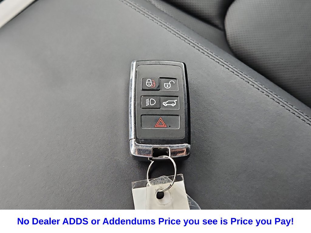 Used 2025 Land Rover Defender 110 S AWD/4WD image 45
