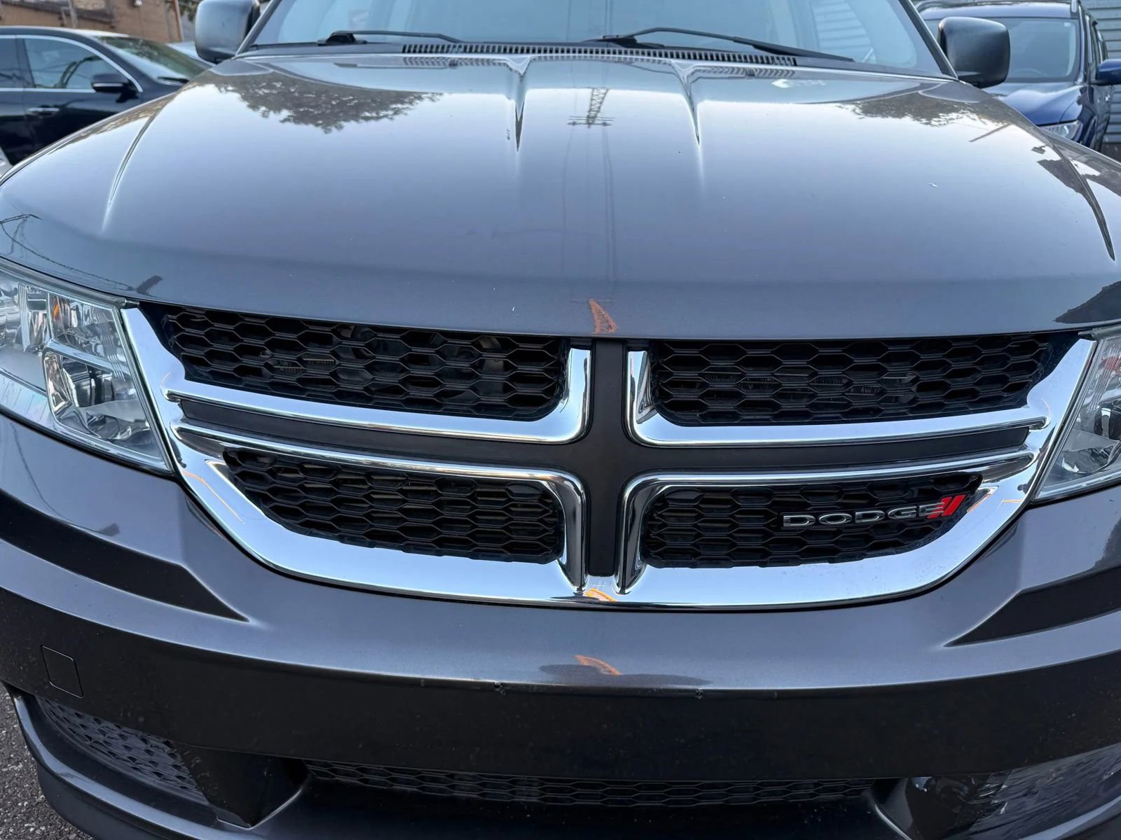 Used 2017 Dodge Journey SE w/ Flexible Seating Group image 32