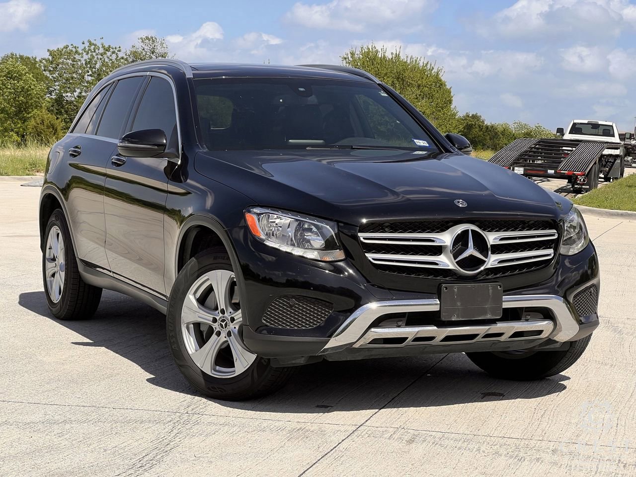 Used 2018 Mercedes-Benz GLC 300 image 1