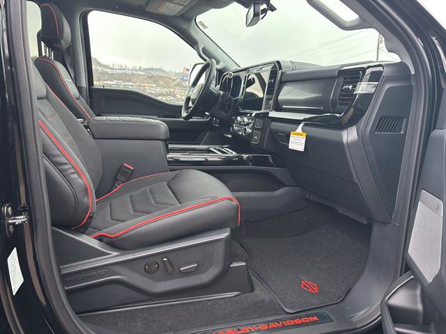 New 2026 Ford F250 Lariat w/ Black Appearance Package image 20