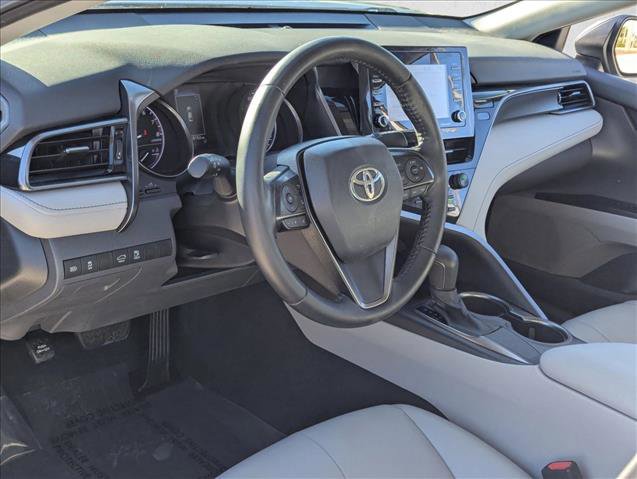 Used 2021 Toyota Camry SE image 9