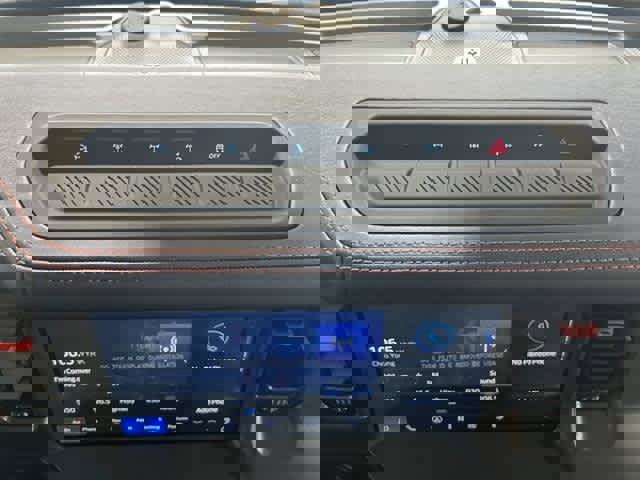 New 2025 Ford Bronco Raptor w/ Interior Carbon Fiber Pack AWD/4WD image 23