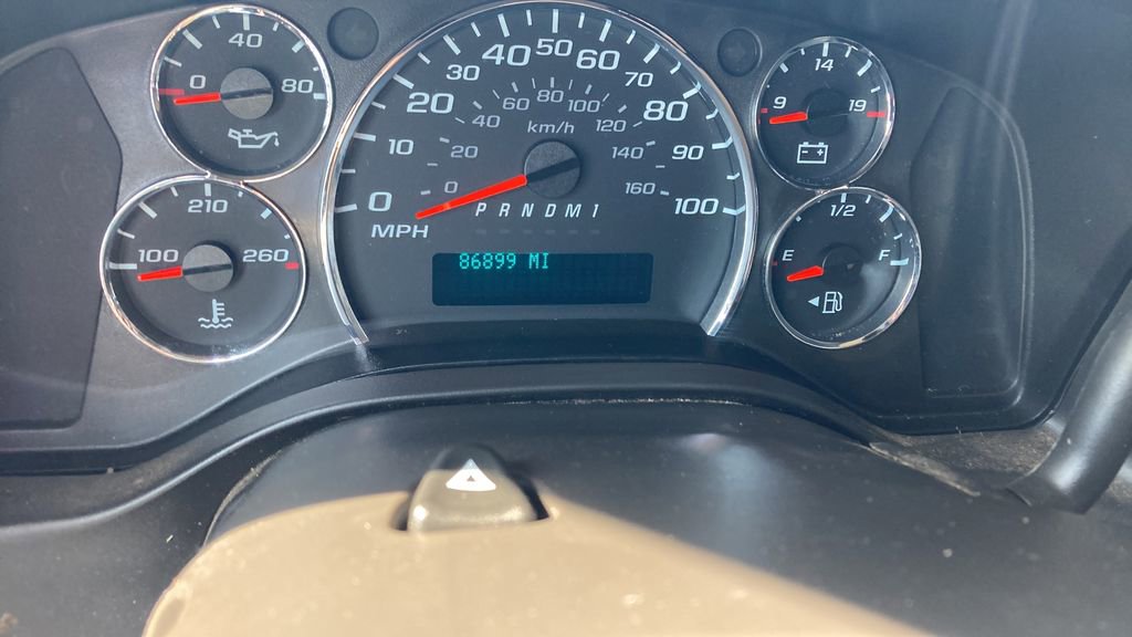 Used 2019 Chevrolet Express 2500 LS image 23
