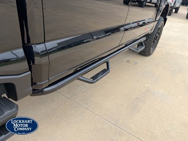 New 2025 Ford F250 XLT w/ Black Appearance Package image 28