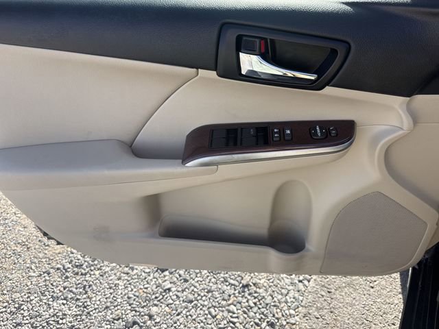 Used 2012 Toyota Camry XLE image 13