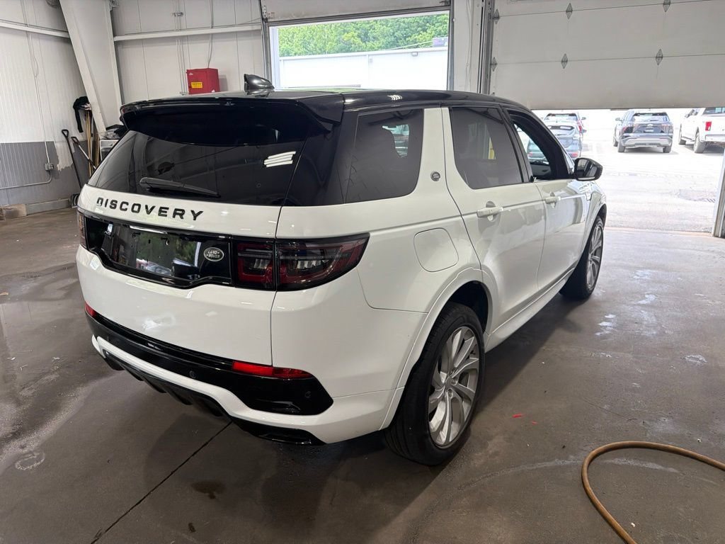 Used 2022 Land Rover Discovery Sport S R-Dynamic AWD/4WD image 9