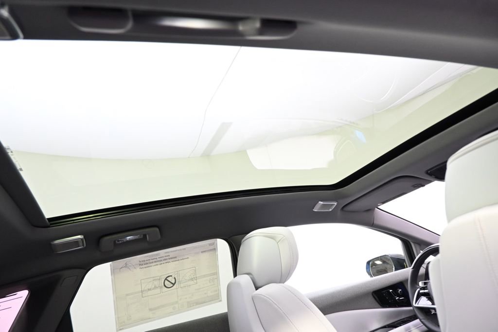 New 2026 Cadillac Optiq Luxury 2 AWD/4WD image 17