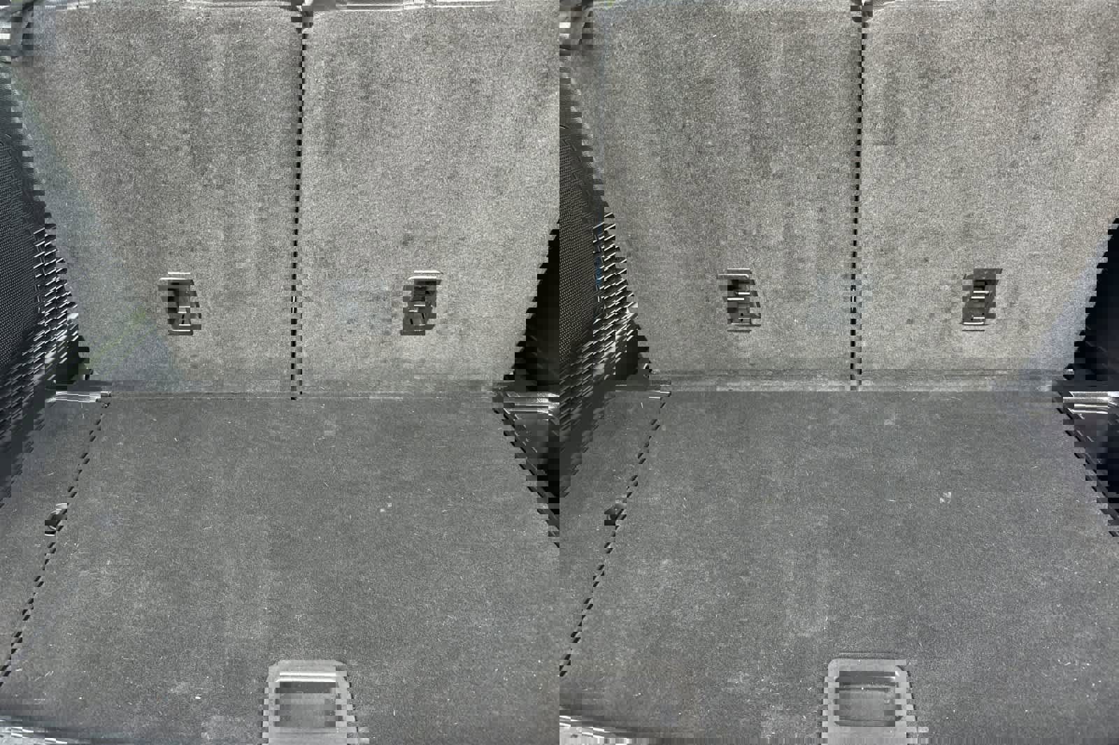 Certified 2022 Ford Explorer Limited w/ Equipment Group 301A image 16