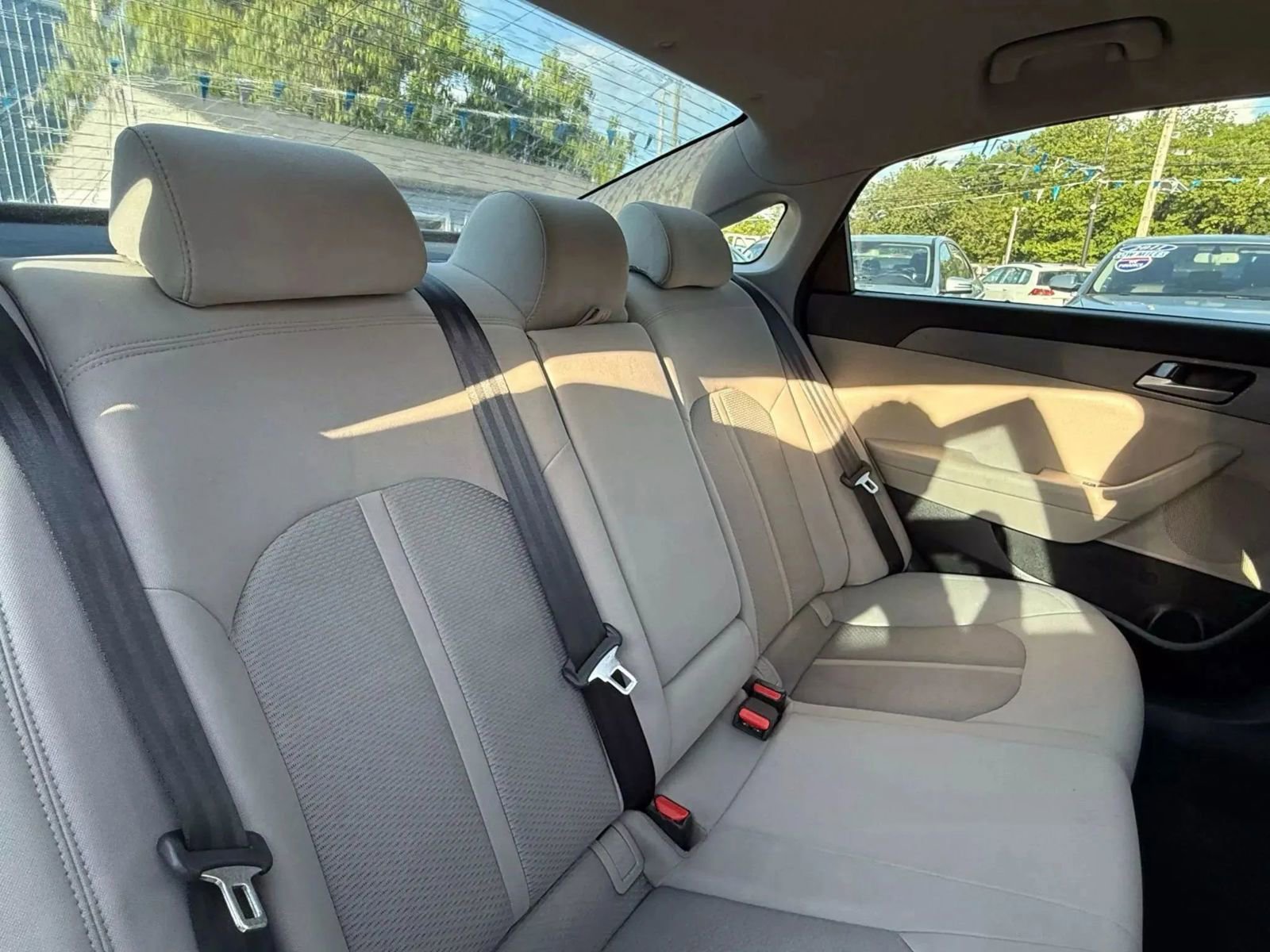 Used 2017 Hyundai Sonata SE FWD image 38