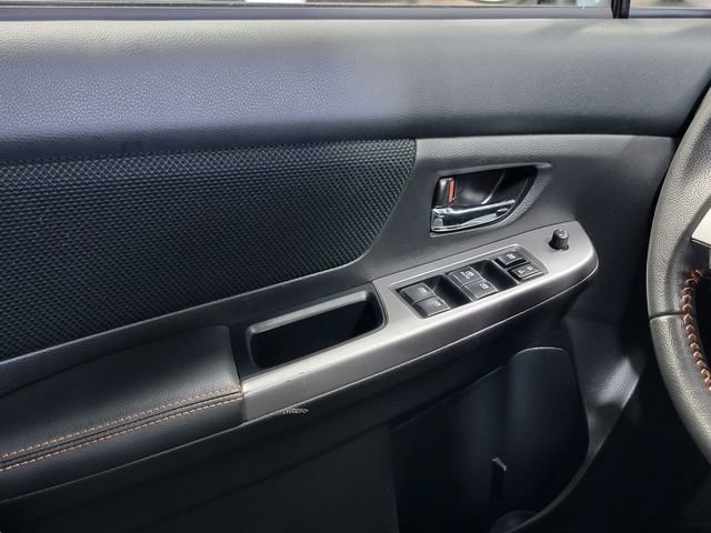 Used 2017 Subaru Crosstrek 2.0i Premium w/ Moonroof Package image 23