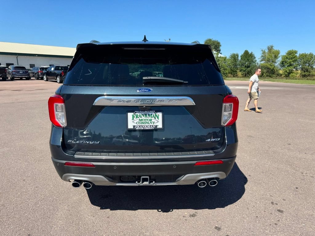 Used 2023 Ford Explorer Platinum w/ Technology Package AWD/4WD image 19