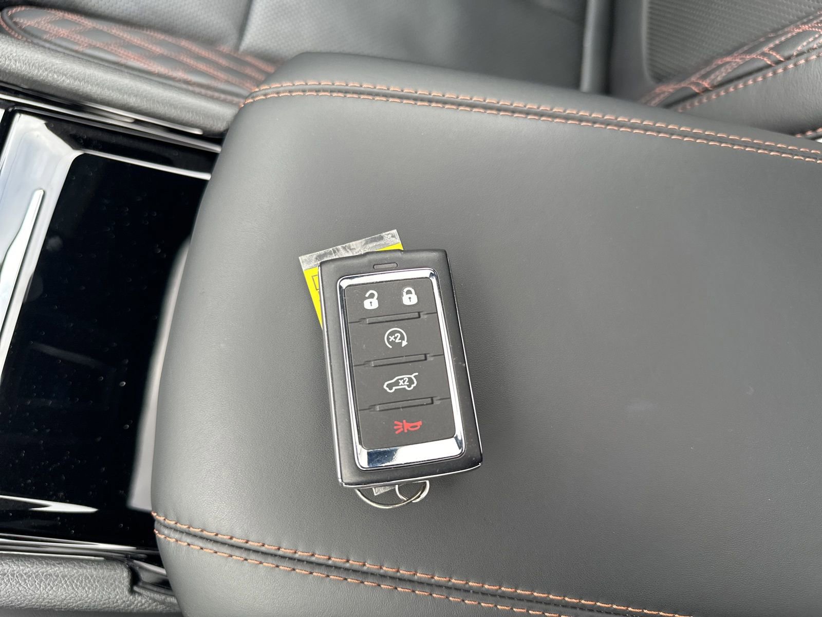 Used 2024 Jeep Grand Cherokee Summit w/ Luxury Tech Group V image 93