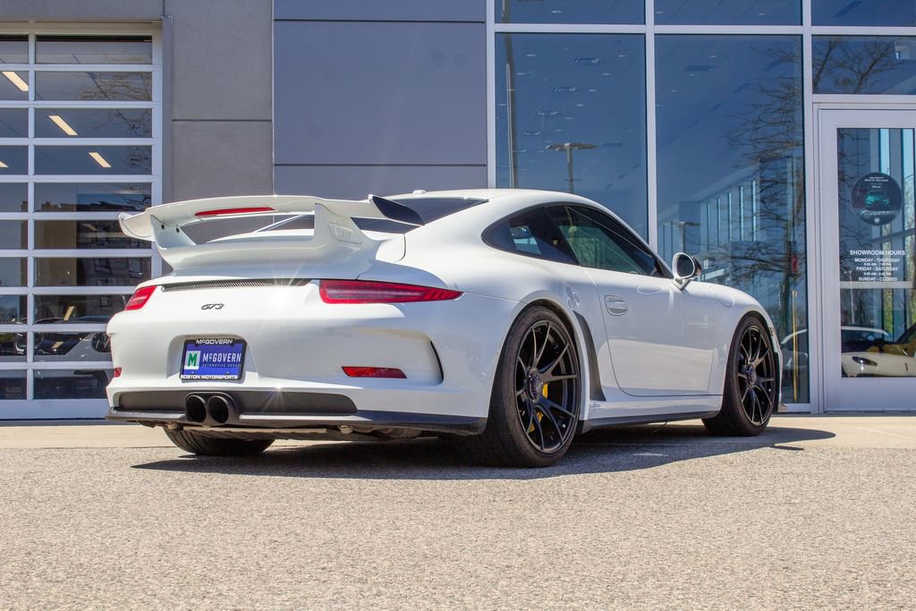 Used 2015 Porsche 911 GT3 RWD image 10