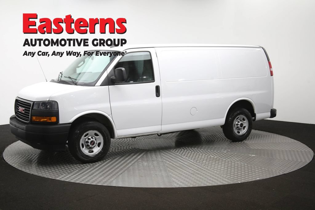 Used 2022 GMC Savana 2500 RWD image 50