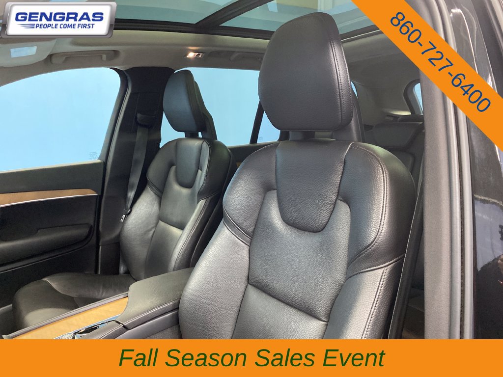 Used 2022 Volvo XC90 T8 Inscription Expression w/ Advanced Package AWD/4WD image 8