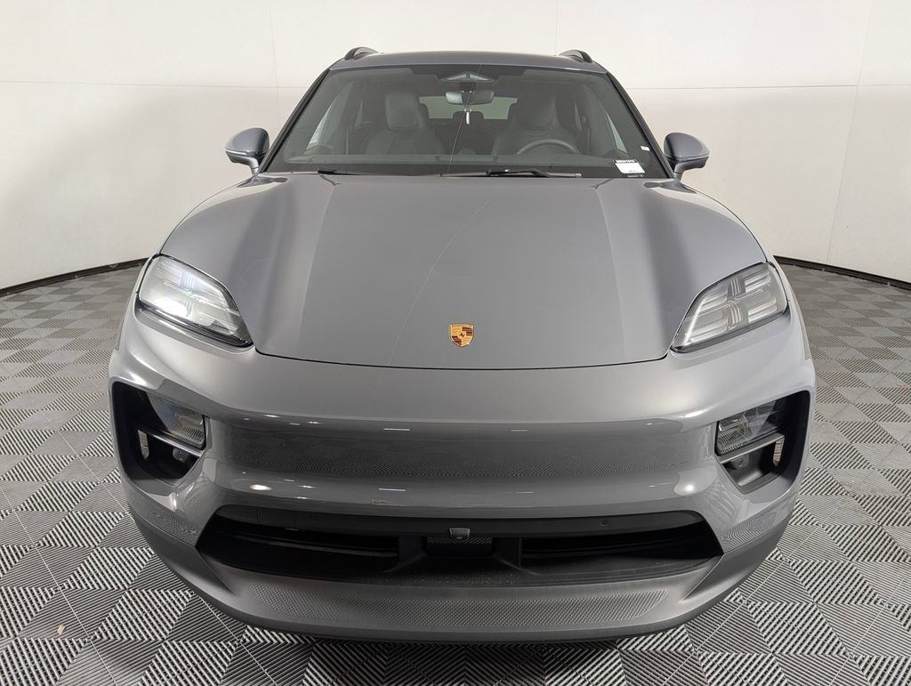 New 2026 Porsche Macan Electric image 11