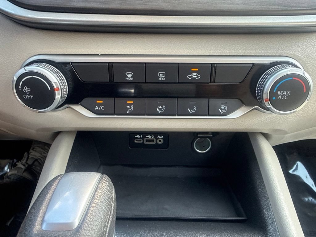 Used 2025 Nissan Altima 2.5 SV FWD image 25
