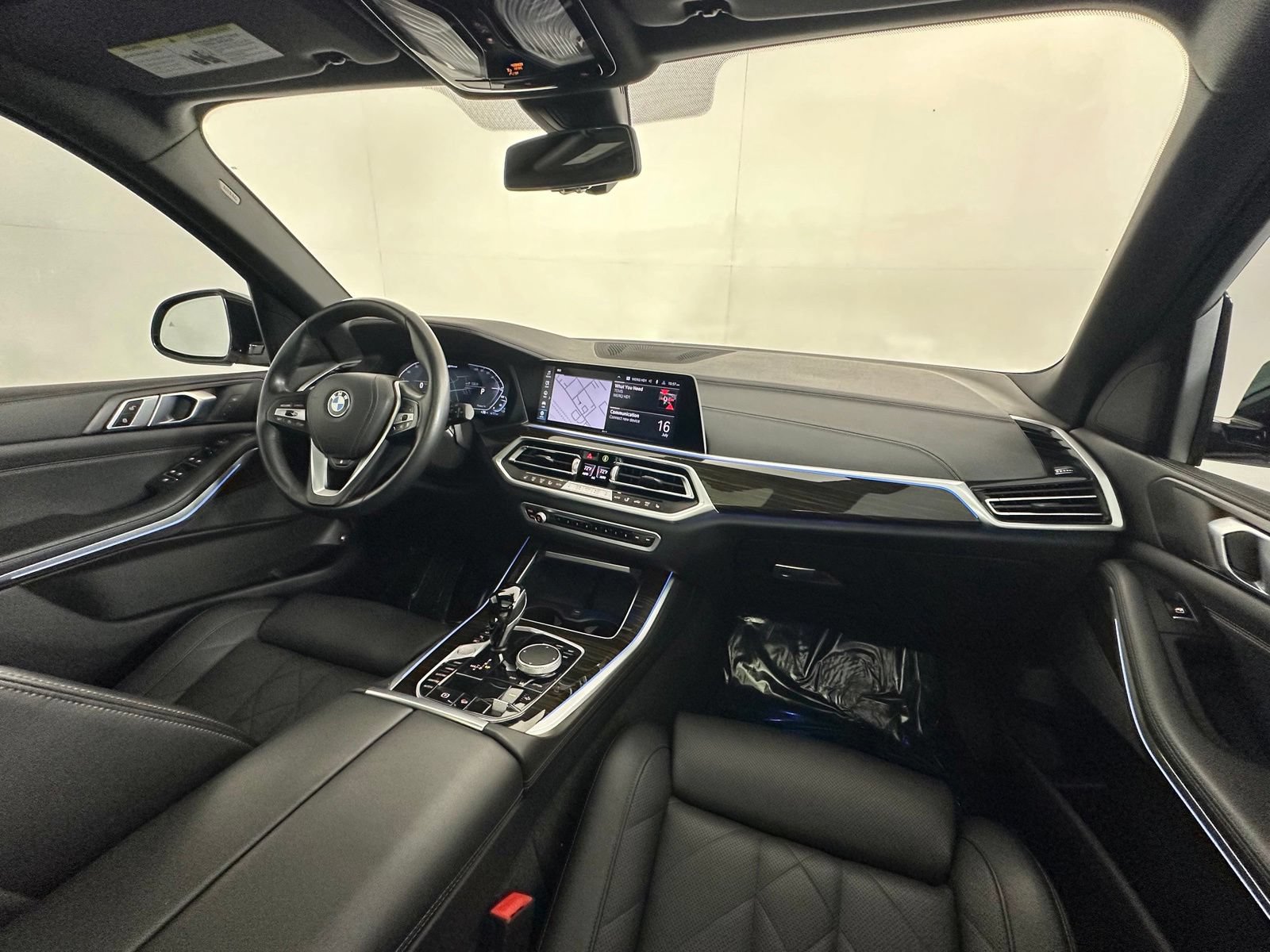 Used 2023 BMW X5 xDrive45e AWD/4WD image 2