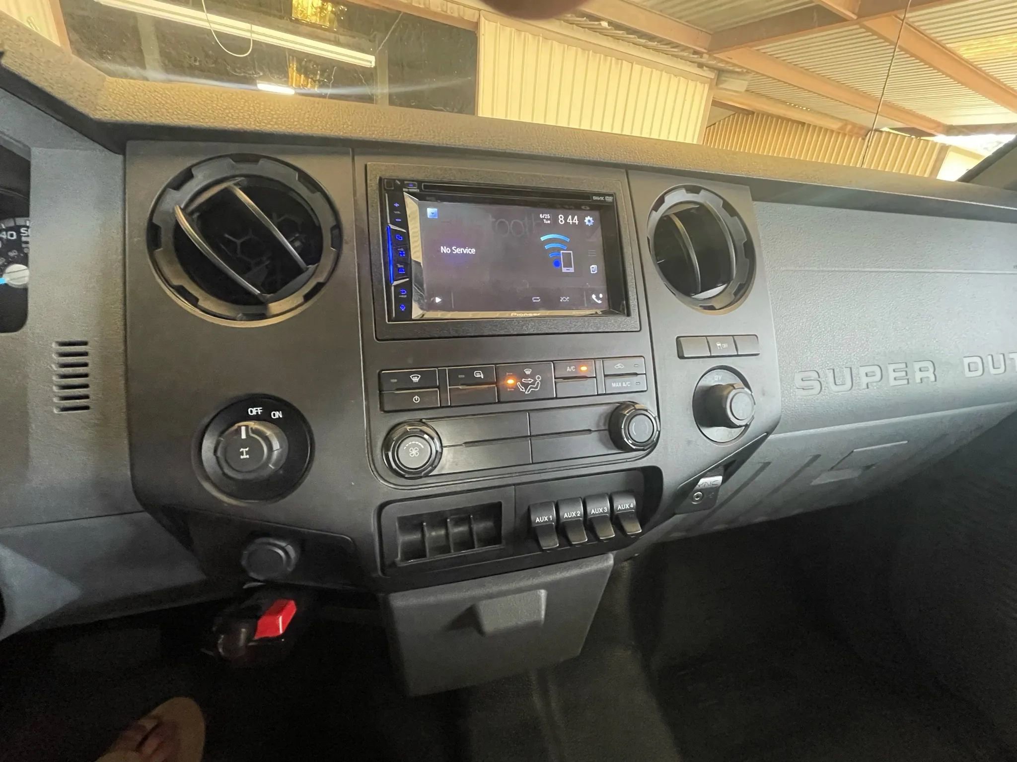 Used 2016 Ford F250 XL w/ Power Equipment Group image 21