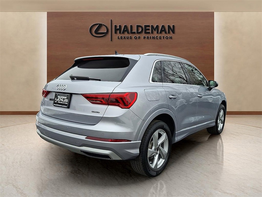 Used 2022 Audi Q3 2.0T Premium Plus w/ Premium Plus Package image 6