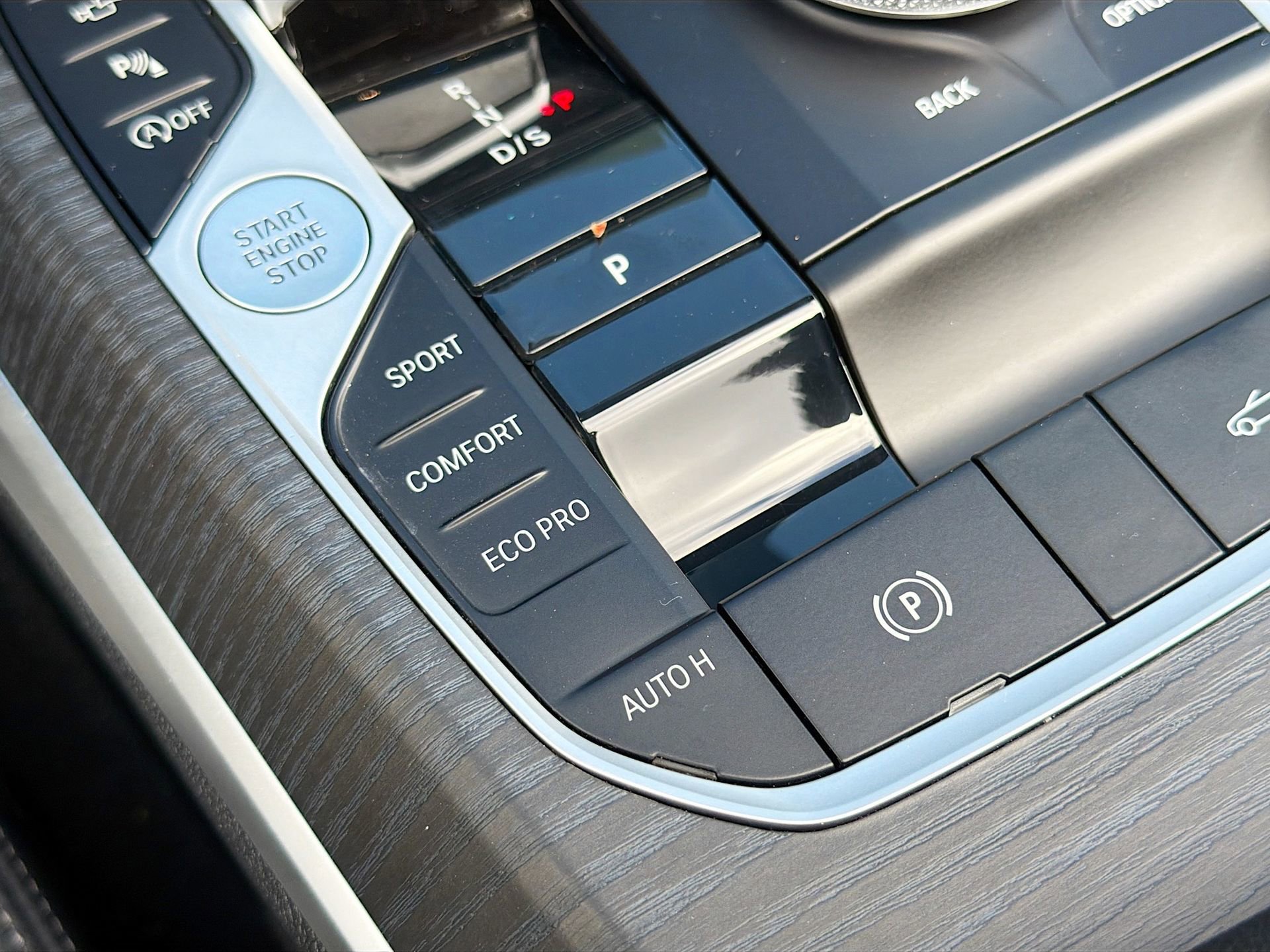 Certified 2025 BMW 430i Convertible image 30