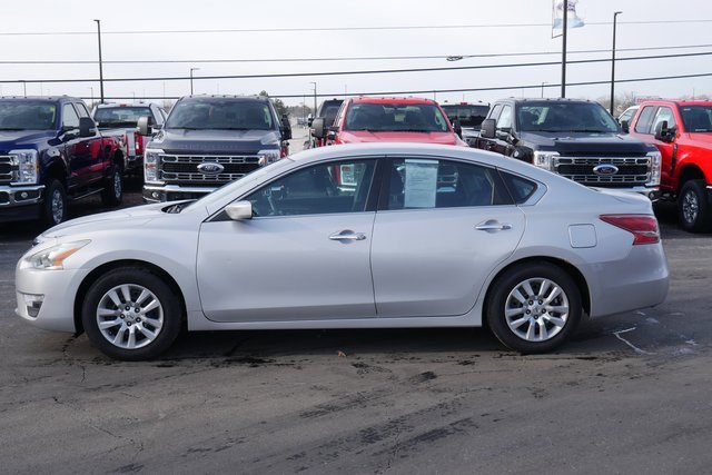 Used 2013 Nissan Altima 2.5 S image 5