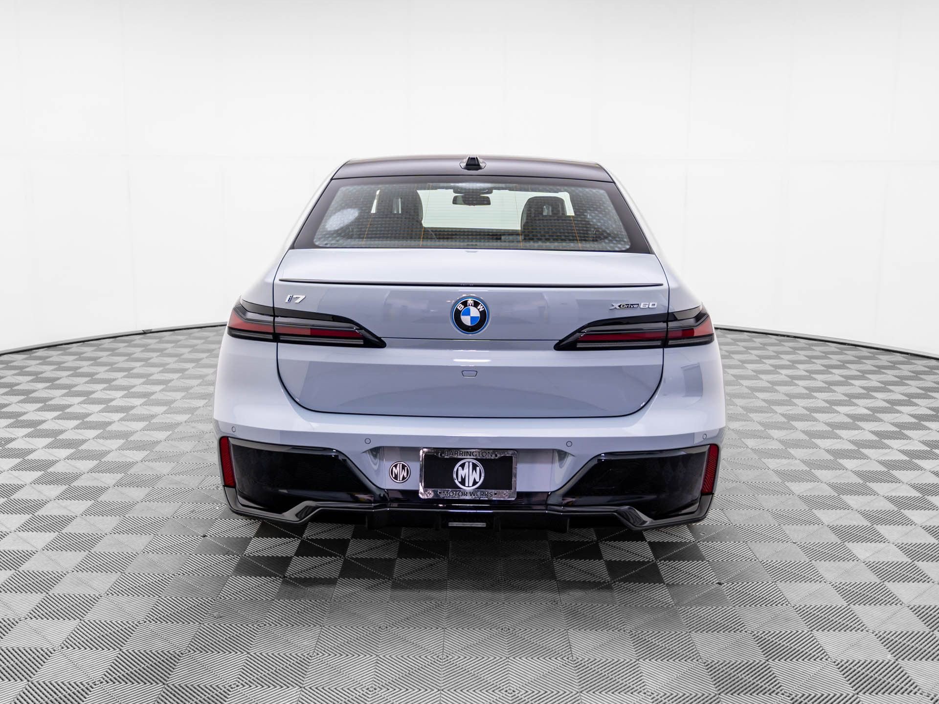 Certified 2025 BMW i7 xDrive60 image 5