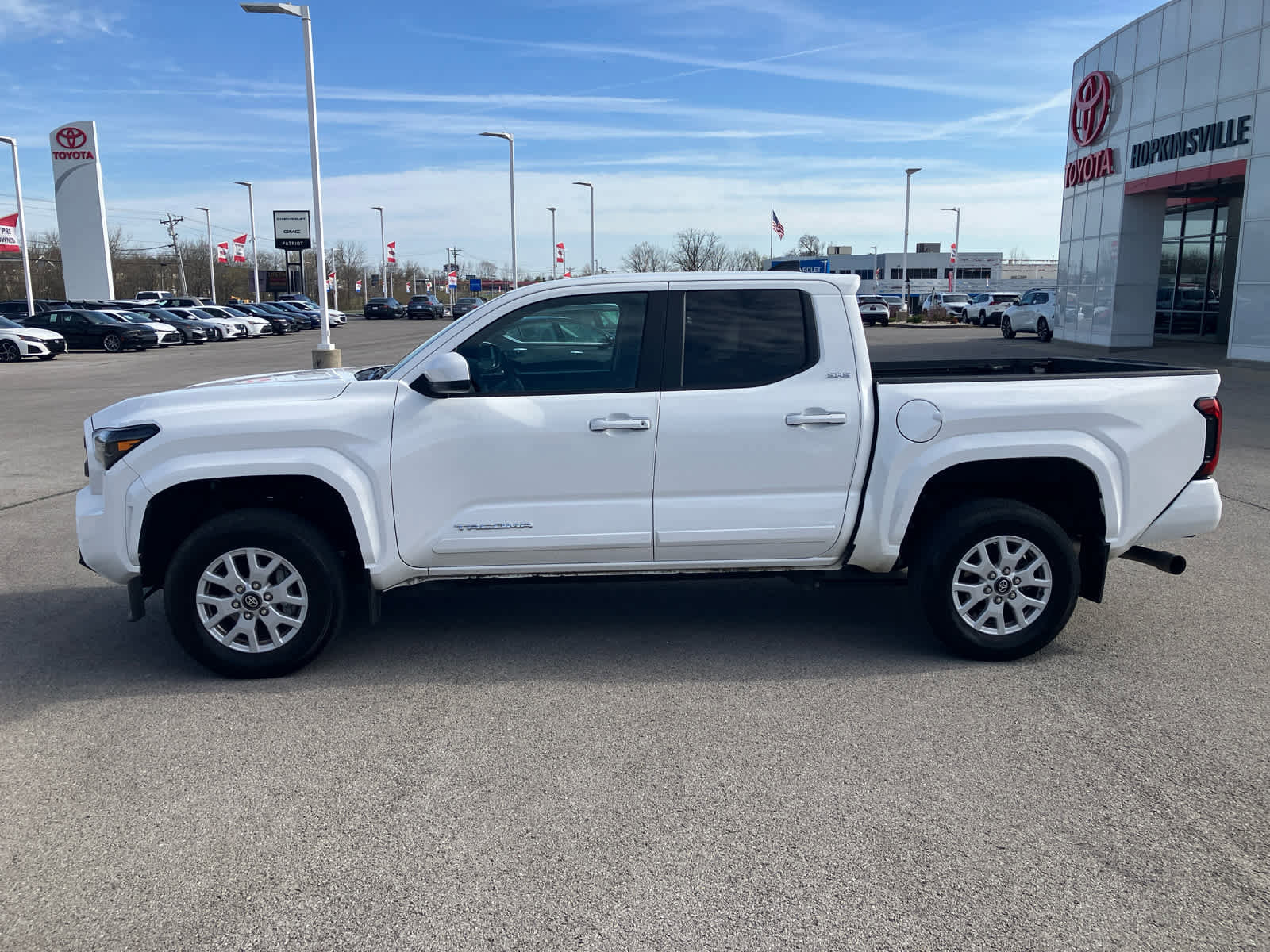 Certified 2024 Toyota Tacoma SR5 image 4