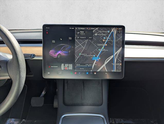 Used 2024 Tesla Model Y Long Range AWD/4WD image 14