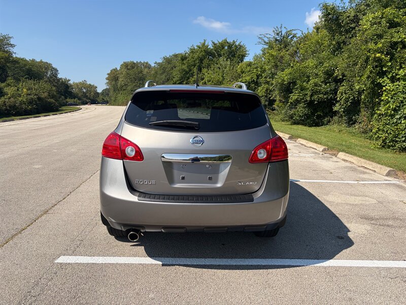 Used 2012 Nissan Rogue SL AWD/4WD image 4