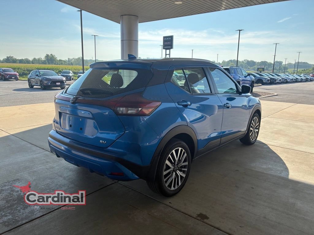 Used 2024 Nissan Kicks SV FWD image 4