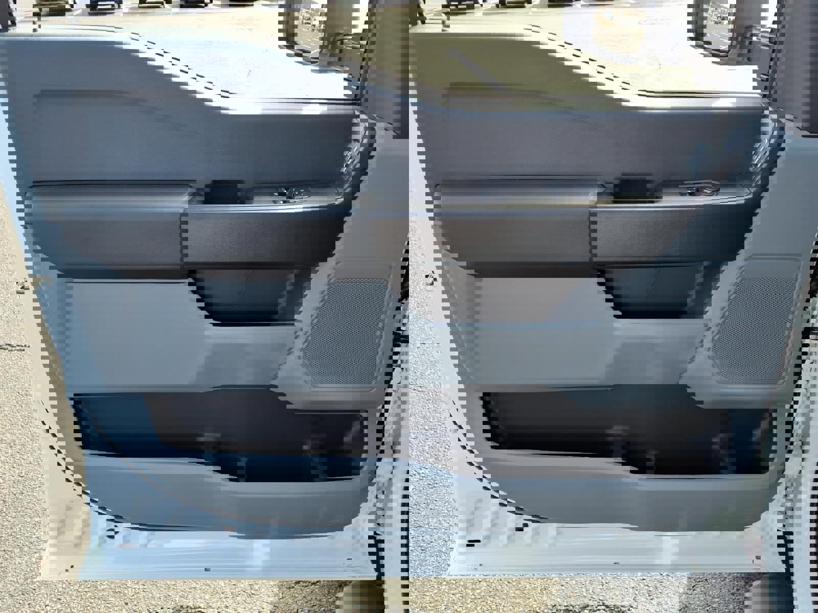 New 2025 Ford F550 4x4 Regular Cab Super Duty image 41