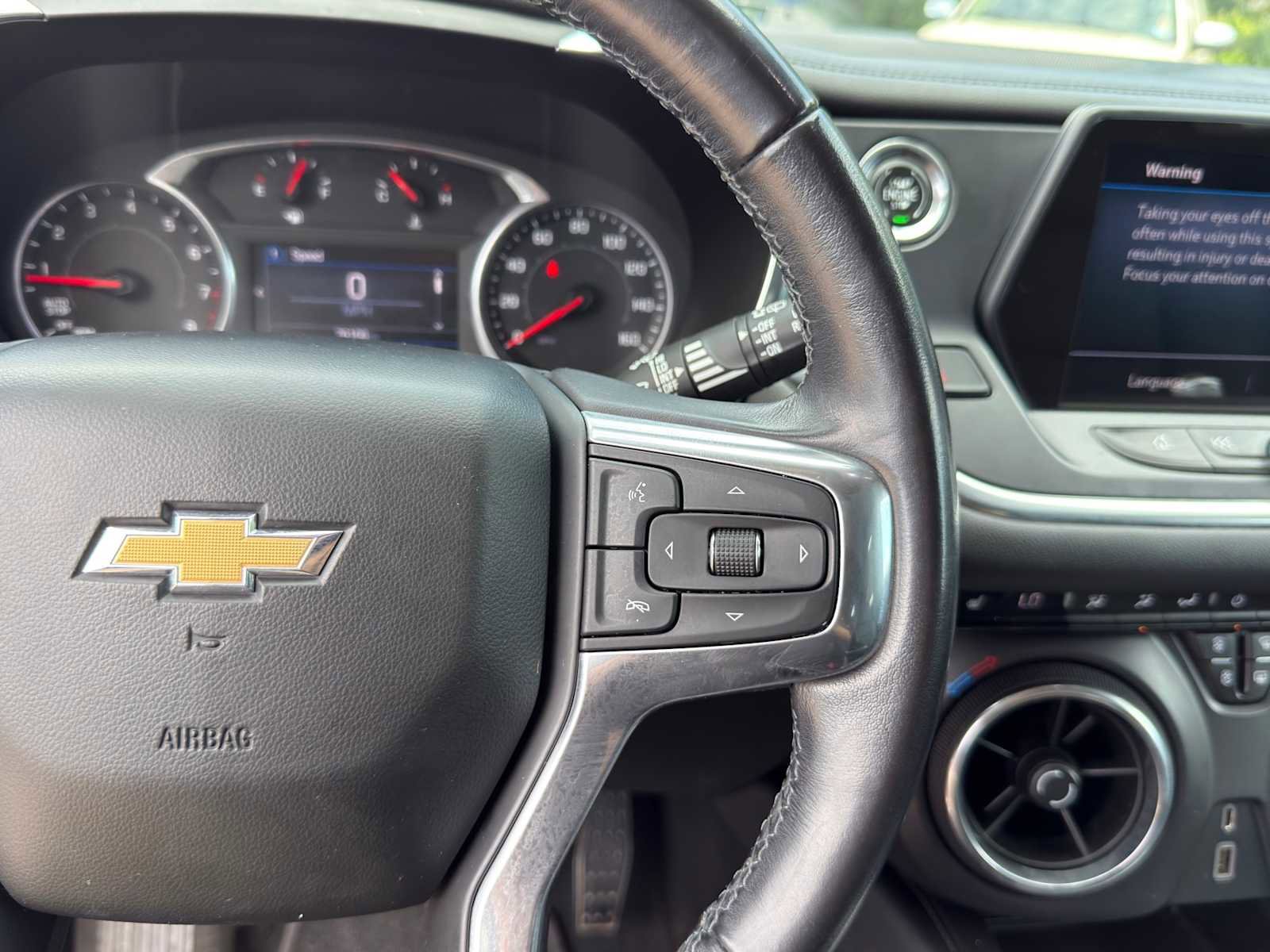 Used 2019 Chevrolet Blazer LT FWD image 23